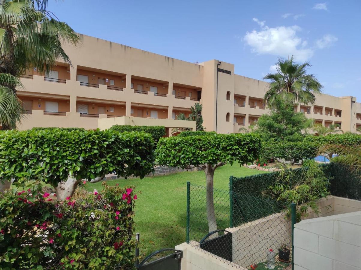 Paradise Nassau Apartment Vera